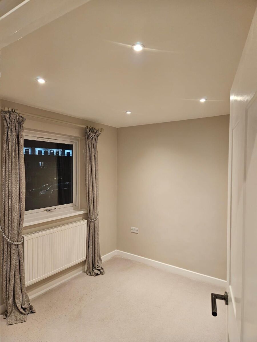 painter and decorator near me Kentish Town